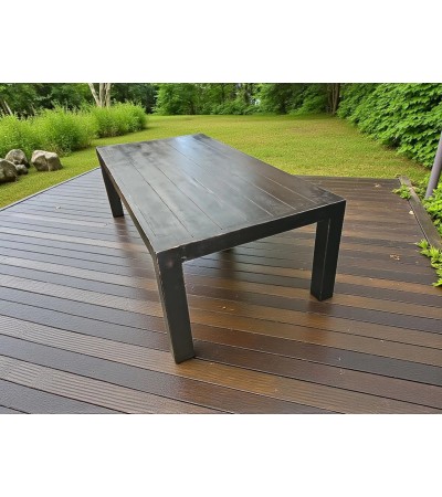 Mesa de Madera Pintada en Negro con Terminación Poliuretánica
