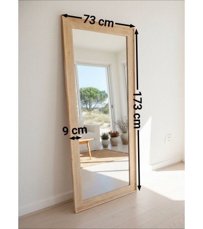 Espejo de Pie en Pino Brasil - Acabado Decapado Artesanal
