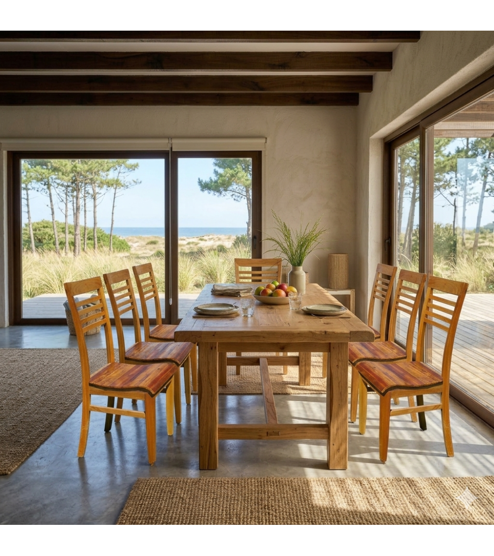 Juego de comedor moderno de madera maciza con 6 sillas y mesa rústica, vista panorámica al mar.