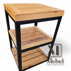 Mesa Auxiliar / Mesa de Luz – Hierro y Madera en Pino Brasil
